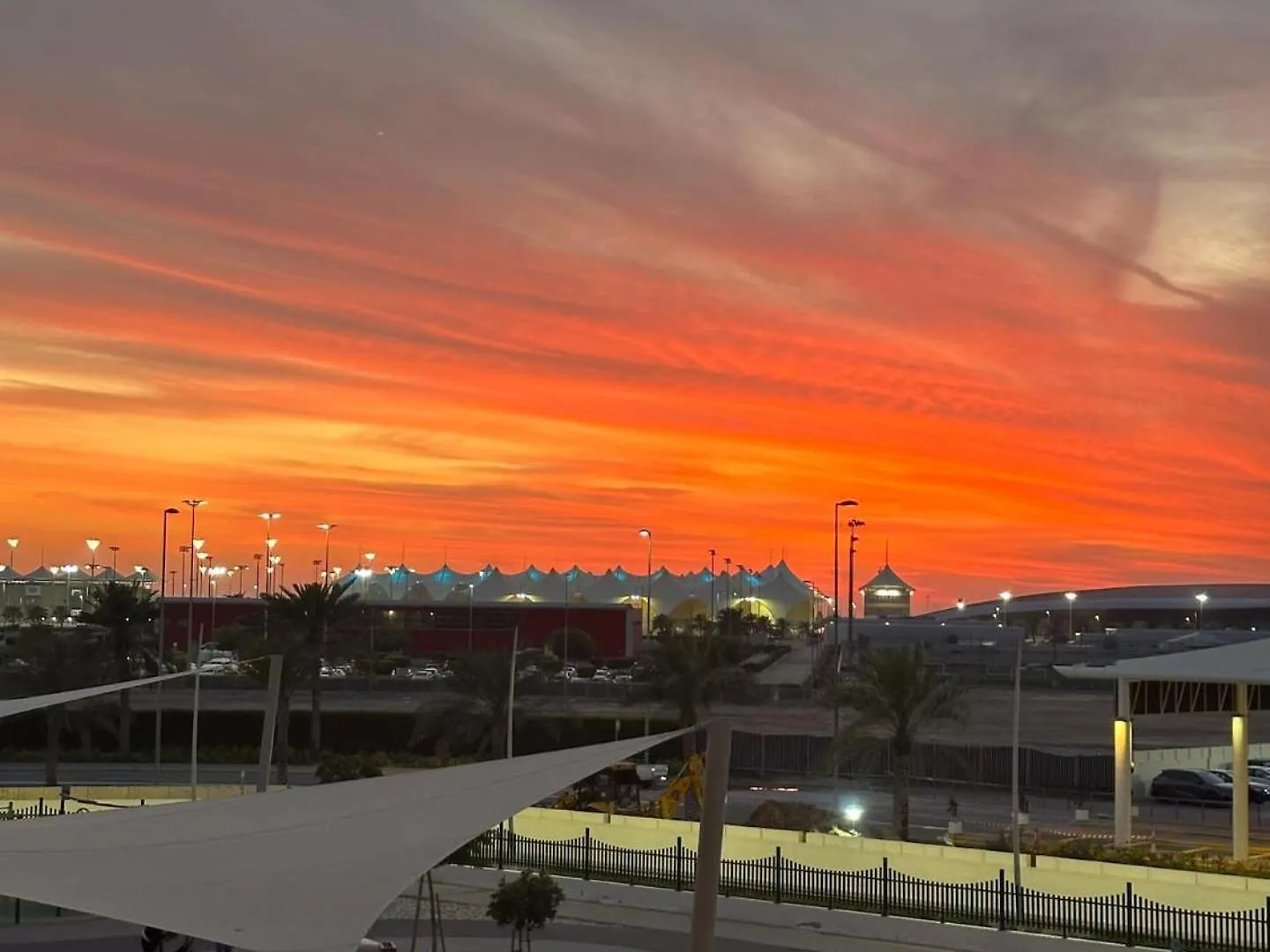 Yas Sea Views 1Bhk Ferrari World & F1 Gym Daire Abu Dabi